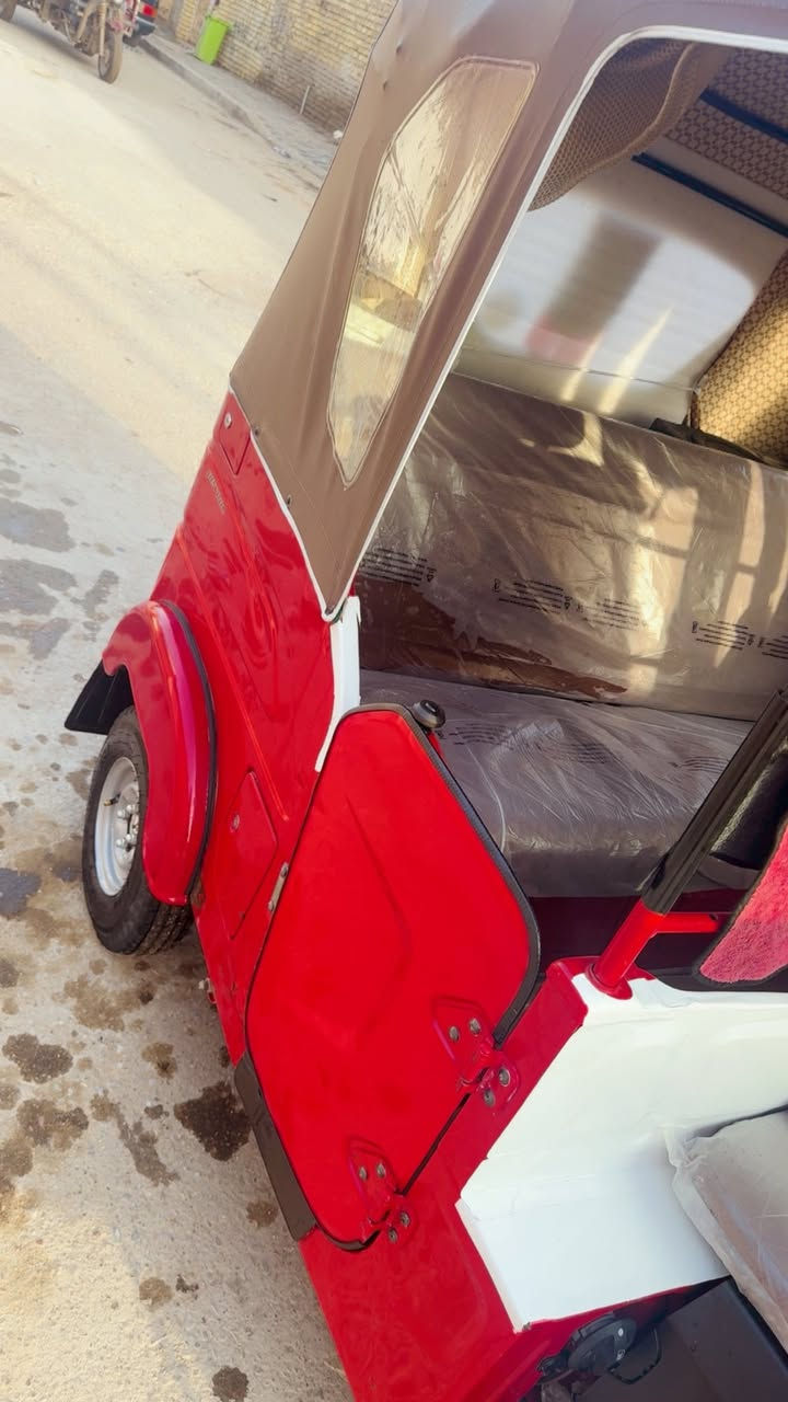 2022/شهرال 5وراق
وكيله شاكر السعر قفل 8300
***********
