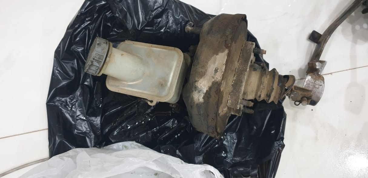 سلام عليكم غراض تفصيخ كيو كيو للبيع
كير عادي 
العنوان بغداد البلديات 
الرقم ***********
