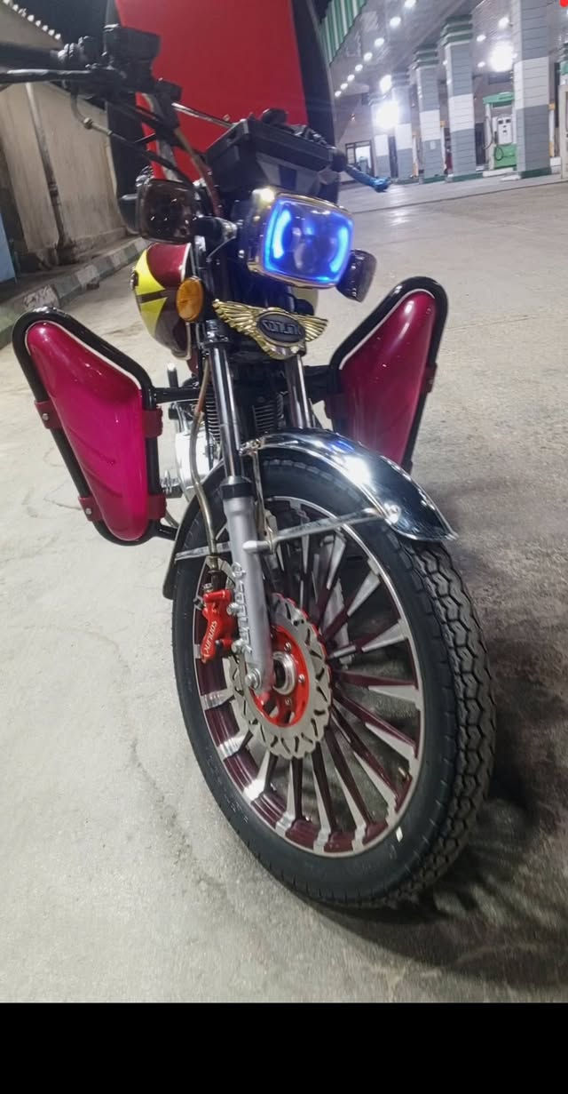 سلام عليكم شباب دراجه للبيع السعر 750وبيهة مجال مديل 2024كفاله عامه دراجه تخبل كلهة شغال محرك 200 مكاني بغداد مدينة الصدر ***********او مراوس حسب لقناعه خاص ملغي بس رصيد واتساب
