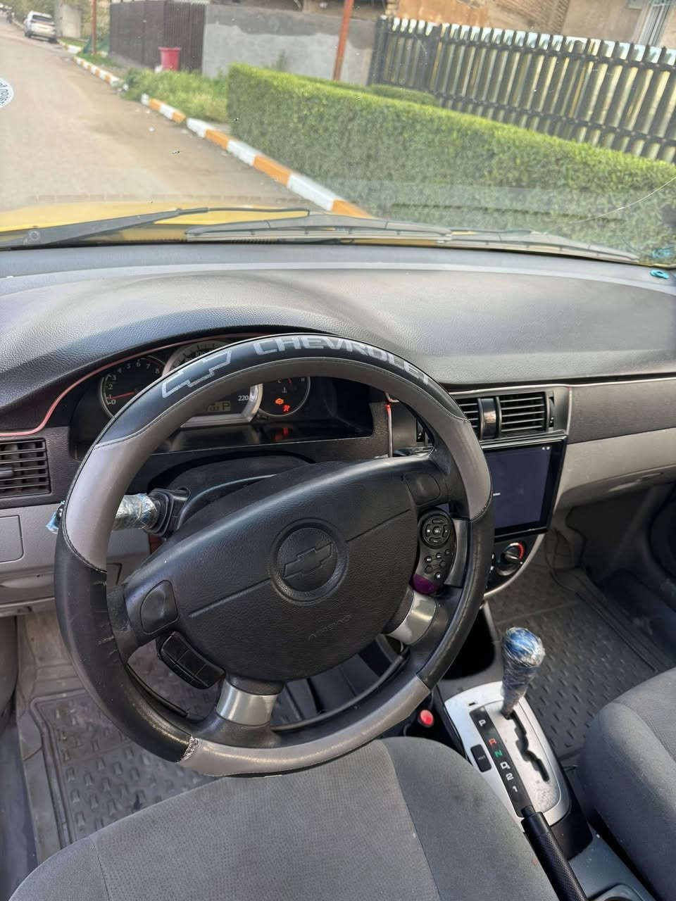 اسلام عليكم اوبترا موديل ٢٠١١ شركه العامه مصبوغه عام لجماليه بيها جاملغ ابدل امامي مصفره من كلشي السياره اباسمي مكاني بغداد المحموديه السعر ٦٧وبيه مجال هاذا رقمي ***********
