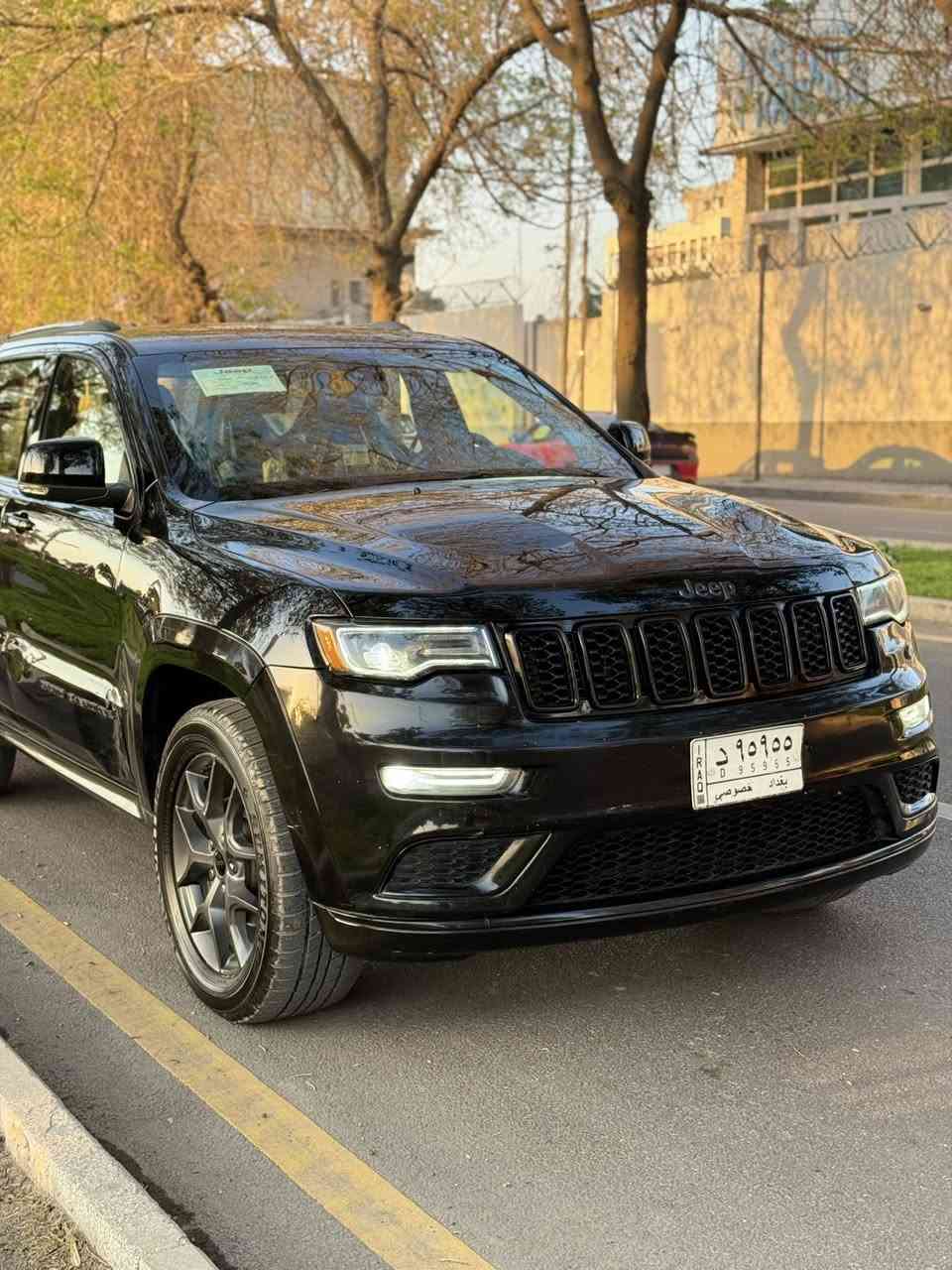 السلام عليكم

جيب2019X امريكي 

صور الحادث مرفقة 
بدون ايرباك 

رقم بغداد 

السيارة فول مواصفات 

فئة X 

بصمة أبواب 

بصمة تشغل 

كشن كهرباء 

جنطة كهرباء 

بانوراما 

السيارة جاهزة مابيها اي نقص 

مكاني/بغداد
السعر/22.500$
العداد/175.000k

للاستفسار/***********
