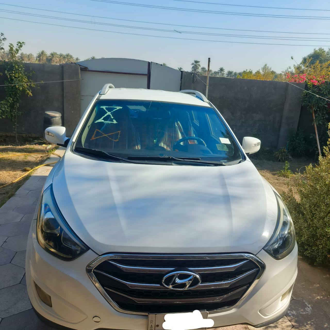 سلام عليكم توسان موديل 15رقم نجف سنوية بأسمي مكفولة عدا كارت بالبنيد مكينة مفتوحة مكفولة كير مكفول للاستفسار ***********
