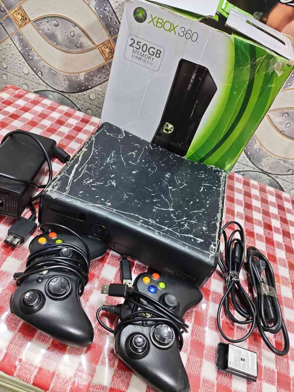 السلام عليكم اكس بوكس 360للبيع
عنوان بغداد مدينه الصدر 
***********

