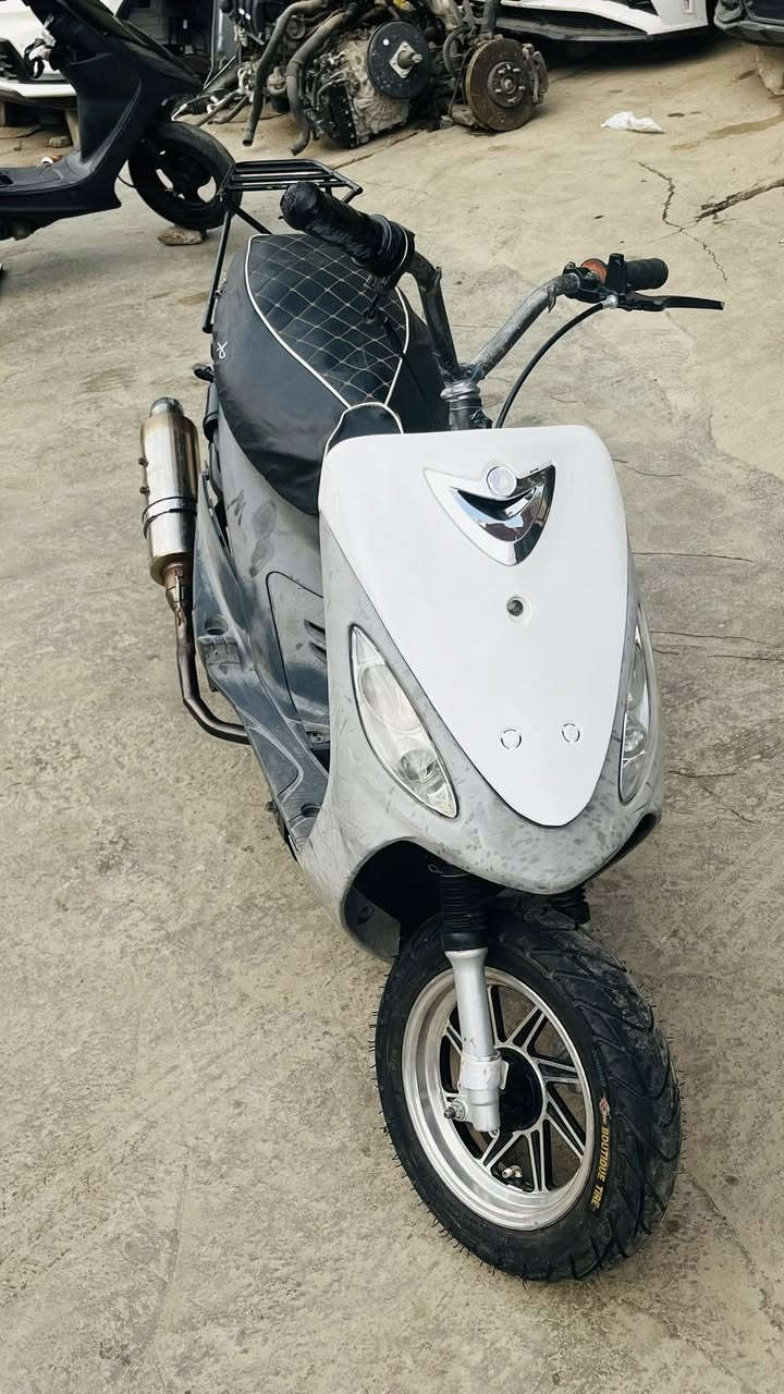 مال لعب فارغه الدراجه ؏ هاي الحطيه تاخذه
الدراجه حلوه ومرتبه نضيفه 
بلاد عليها صالنصه حلزونيه رياضيه فول صوتها 
الدراجه نضيفها شرط نكره سلف 
المكان نجف صناعي الكوفه 
السعر 425 بيها مجال قليل 
رقمي ***********
