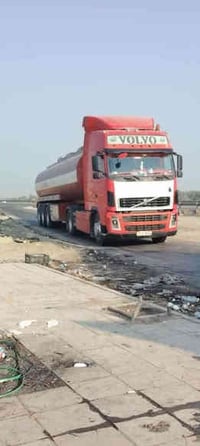 بعد السلام فالفو للبيع 2003 كير أوتماتيك سياره جاهزه ع شقل. طخم تأير س...