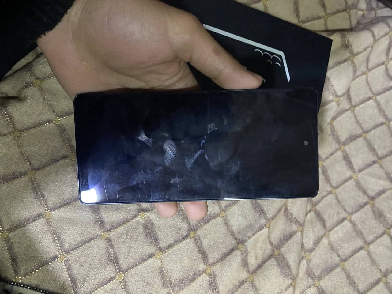 S25 الترا كوبي نفس الحقيقي للبيع سعره 80 الف بي مجال مكاني بغداد جديده ***********
