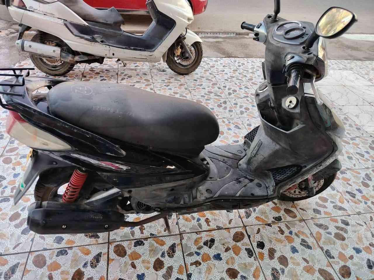 سكنس فحل تجفيت جديد
كابريتر جديد
سلف جديد
بريك خلفي جديد
كلج خلفي حديد
مجمع كهربائيات جديد
تاير امامي جديد
الدراجة متروكة ابمحرك هسستوة مجفت بعدة ماساحك
سعرها 570 مكاني زعفرانيه رقمي ***********
