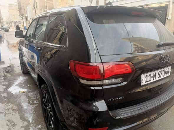 سلام عليكم  جيب الاريدو  مديل 2019 سياره ورد امريكي سياره فول موصفات  فتحه كشنات كهربه تتفددفه تبريد فور ويل  سياره من امريكه ابيه 3قطع بنيد وجملغ  وجملغ السايق  الخلفي  ***********  هذ رقم ابو سيار وتفصل اكثر يمه  مكلف بنشر
