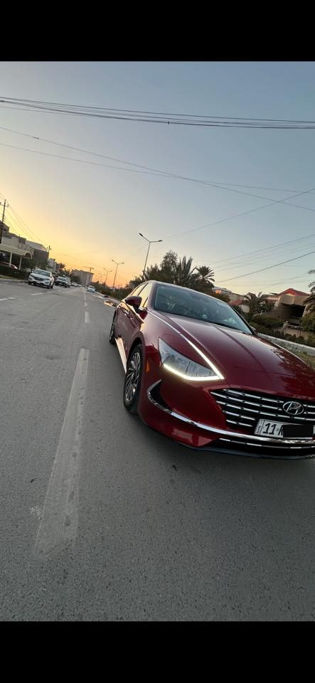 السلام عليكم شباب
سوناتا هايبرد وارد امريكي موديل 2023 فئة لمتدد فول الفول

اعلى فئة بالسوناتا--

حادث الجاملغ الخلفي الايمن وهنا طخة بيها بالباب الايمن  وعايفها ممسويها موضحلك كلشي بالصور  والسونار هم موجود 

بجم كبس 

  شنو ابالك بيها مواصفات
تشغيل عن بعد 

اوتو بارك تتقدم وترجع بالريمونت 

رقم بغداد بأسمي  تحويل ثاني يوم

السايره دخول جديد وترقيم جديد 

1- بصمة ابواب لمس + تشغيل + صندوق

2- بانوراما ( فتحة سقف ) + بردة سقف كهربائي 

3- دشبول دجتال متغير 3 الوان

4- كشنات جلد

5- كشن كهرباء  2 امامي 

6- كشنات تدفئة تبريد

7- خزن 128 كيكا + ( android auto + apple car play)

8- 4 رادرات امامي وخلفي وجانبي + توقف تلقائي

9- اشاير في المري + نفطة عمياء في المري

10- انارة داخلية مركزيه 13 لون بلادي بيبان ودشبول

11- شاشة الحجم الكبير 12 انج + تحكم عام على السياره

12- سستم صوت BOSE الصوت 12 سماعة و دمام 2

13- لايت امامي 4 عدسات LED بكلايتات لد

14- هاندبريك بصمه + اوتو هولد للتوقف في الازدحامات

15- شاحنة طوارئ شحن سريع

16- منفذ USB امامي خلفي 

17- شفتات في الاستيرن كير ( تبترونك رياضي )

18- نظام المساعده على الاصطفاف

19- نظام الترحيب عنده الاقتراب داخل وخارج السياره

20- ويل سبورت N حجم 19 

21- 4 وضعيات قياده + تغير اللون في الدشبول 

22- نظام تحديد المسار 

23- مثبت سرعه 

24- نظام مستشعرات في الباب من تنفتح الباب تتوقف السياره 

25- تبريد السياره بيانو 

26- كيجات الكتورنية

27- كير 8 نمر دبل گلج

28-  خمس كامرات

مكان السيارة (بغداد حي العدل)

سعر 198 

واتساب او الاتصال عالرقم (***********)
