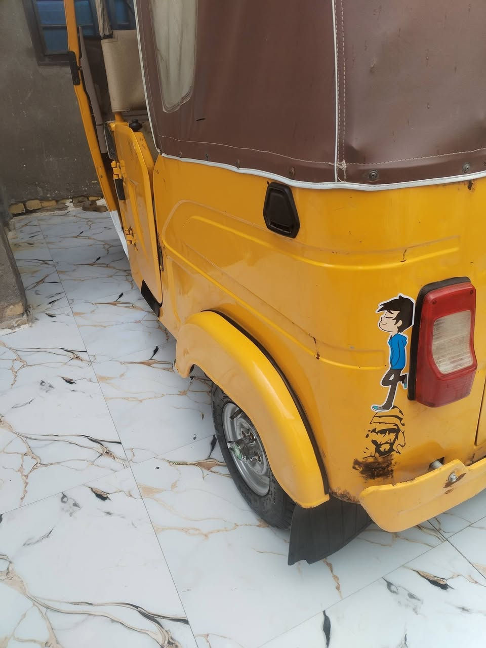 سلام عليكم تكتك 21شهر7وكيل شاكر اوراق /مبدل بوش وبستم لاتنقيص ولاتبخير كشره كفاله بس لغد اقره تفاصيل لاتكلي شبيه مابيه ***********
