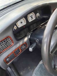 سياره للبيع كيه اكريدوس موديل 97بسمي تحويل ثاني يوم رقم انكليزي بغدادم...