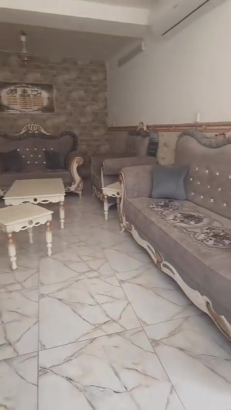 طخم كامل للبيع هو و طاولات
+964 773 959 2584


**إذا كنت صاحب هذا الإعلان وتريد حذفه لأي سبب، رجاءا أرسل رسالة إلى الدعم الفني**
