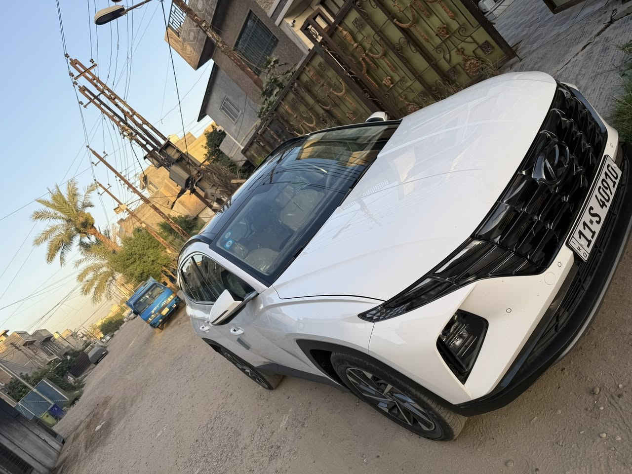 توسان 2023 فول
خليجي مكفولة
ماشية 55الف 
السعر 217 وبيهة مجال 
المكان بغداد الغزالية 
رقم التلفون 
***********
