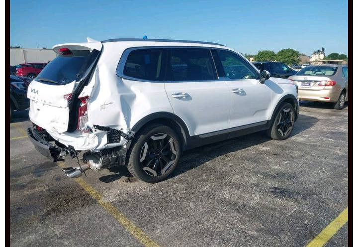 أللهم صلى على محمد وآل محمد 🧿 
مزاد الساعه 4 صباحآ 
نوع السياره 
2025 KIA TELLURIDE S 
ممكن استيراد اي سياره ع كتاب ذؤي الشهداء معفيه من رسوم كمرك ورسوم رقم 🌹 
السعر حسب المزاد 
ضرر موضح بالصور 
خبره في مجال عملنا أكثر من 15 عام 🙏 
مكتب الحسناوي لتجارة السيارات الامريكيه والكنديه عنوان بابل قضاء الكفل مجاور دائرة أحوال الكفل مقابل صيدليه الشهد 🌹 
للاستفسار الاتصال على الرقم التالي 
*********** وات ساب 🇮🇶
