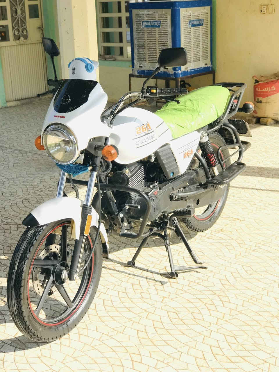 سلام عليكم ورحمة الله وبركاته 
دراجه دايوان 2023 طالعه ب 2025
رقم وسنويه نكليزي 
ماشيه 9 الف فقط
شرط ع وضع شركه 
ديالى بعقوبة ناحية العباره 
***********
