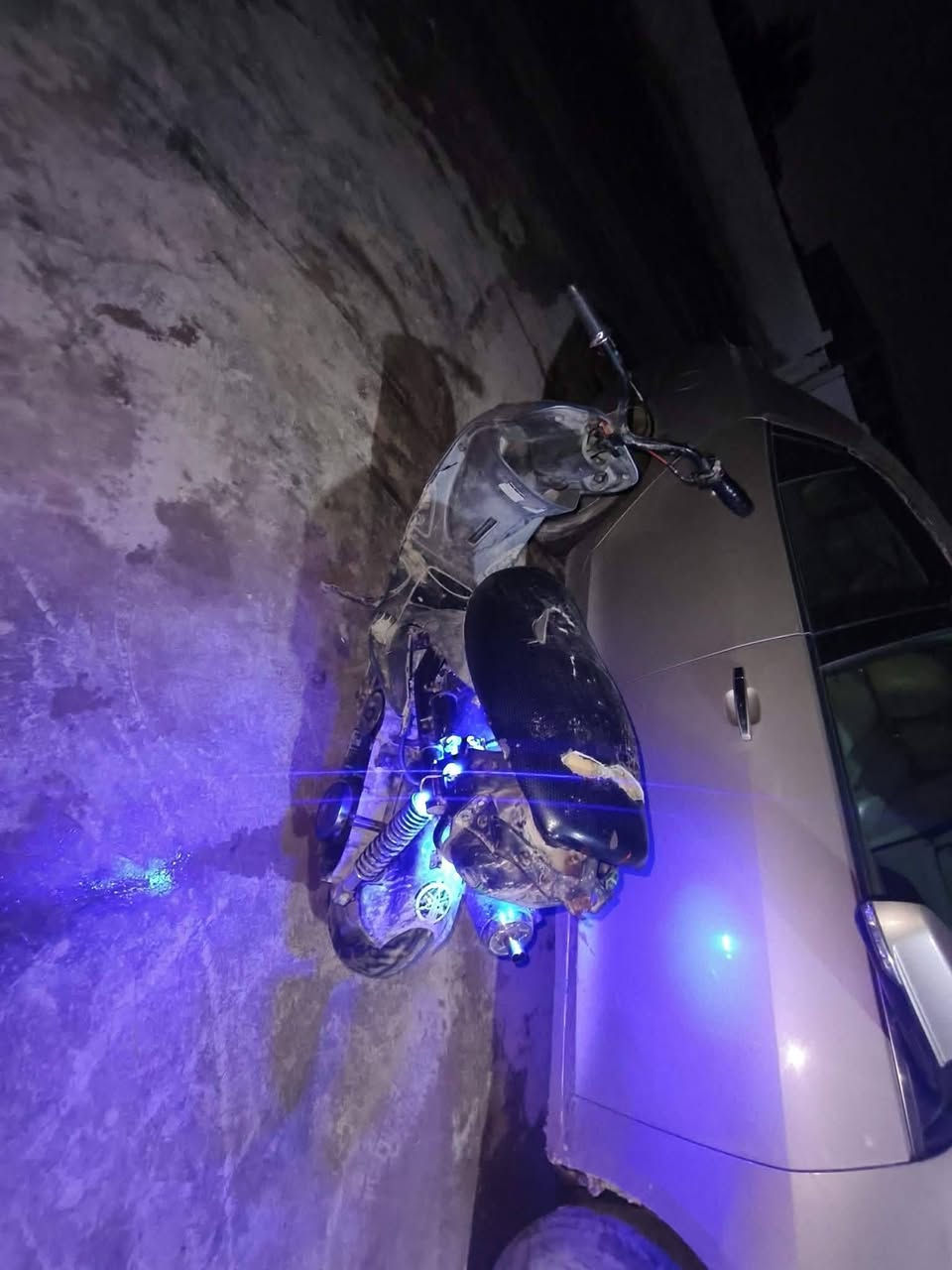 السلام عليكم منغولي للبيع السعر300 كاملة نقصهة هندر شغل وطلع مكينة تخبل مكاني بعقوبة تواصل خاص او وتساب***********
