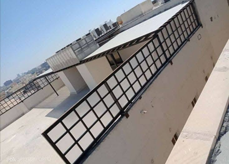 بسم الله الرحمن الرحيم
حدادة القيسي يقدم لكم خدمات الديكورات حسب الطلب. نحن متخصصون في الحدادة العامة ونصنع كل شيء من الأبواب، الشبابيك، الحماية، المحاجر، وحتى المراجيح و الأبواب الخارجية والقمريات. نعمل بأعلى كفاءة وجودة وبأسعار تنافسية تناسب الجميع.

📍 نقدم خدماتنا في الشرقاط والمناطق المجاورة، ونسعد بالحضور إلى موقعك لأخذ القياسات بدقة.

للتواصل، يمكنكم المراسلة عبر الواتساب أو فيسبوك، أو الاتصال على الأرقام التالية:

☎️ ***********

☎️ ***********
