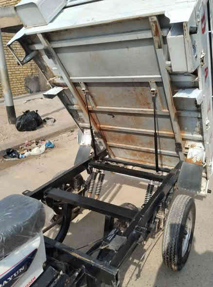 سلام وعليكم شباب  ستوته  مديل22 وراق جدد  مكينه مامفتوحه سعر مليونين 100 وبيها مجال مكان ناصريه حي اريدو تواصل علا رقم***********
