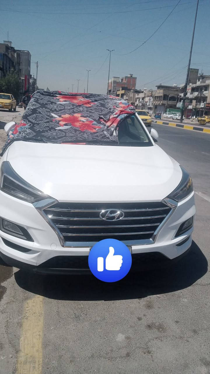 سلام عليكم شباب توسان جيكيه للبيع موديل 2020 سياره مكفوله من كلشي وجديده بس بيهه ملاحظات بسيطه داخل مالهه صاج كشنات جلد دواخلهه كلش حلوة ونضيفه  سنويه وهزه جديده فول مواصفات ماعدا البانوراما سياره جديده بمعنه لكلمه وسونار موجود راسلني وتساب ودزلك سعر 180 وبي مجال للطيبين مكاني بغداد مدينه صدر وهاذا رقم تليفوني ***********
