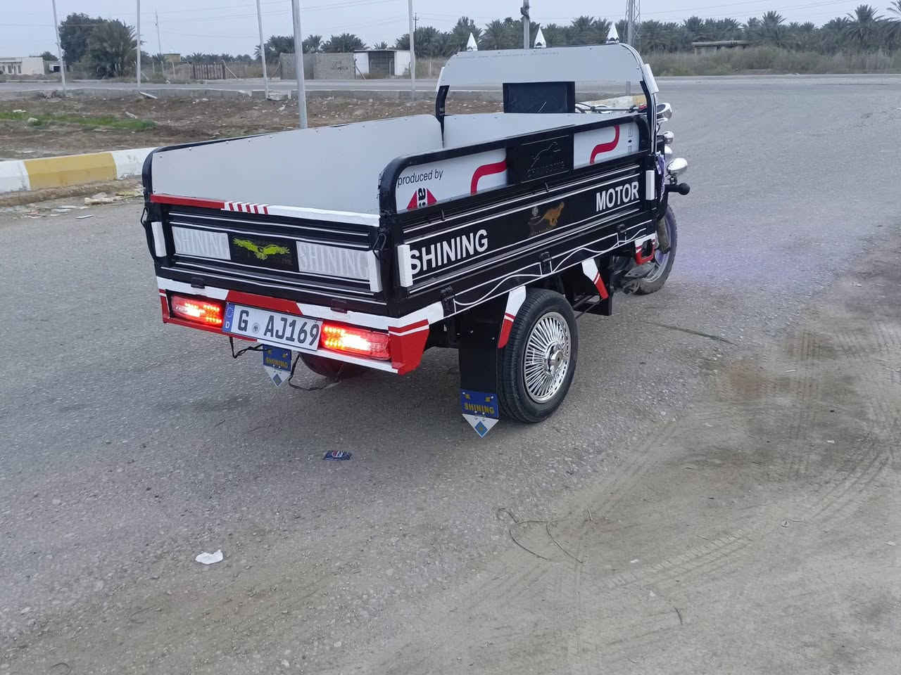 السلام عليكم ستوته للبيع موديل 19 اوراق اصولي ماكينه 23 العنوان بابل شوملي السعر 1,400 بيها مجال 
***********
***********
