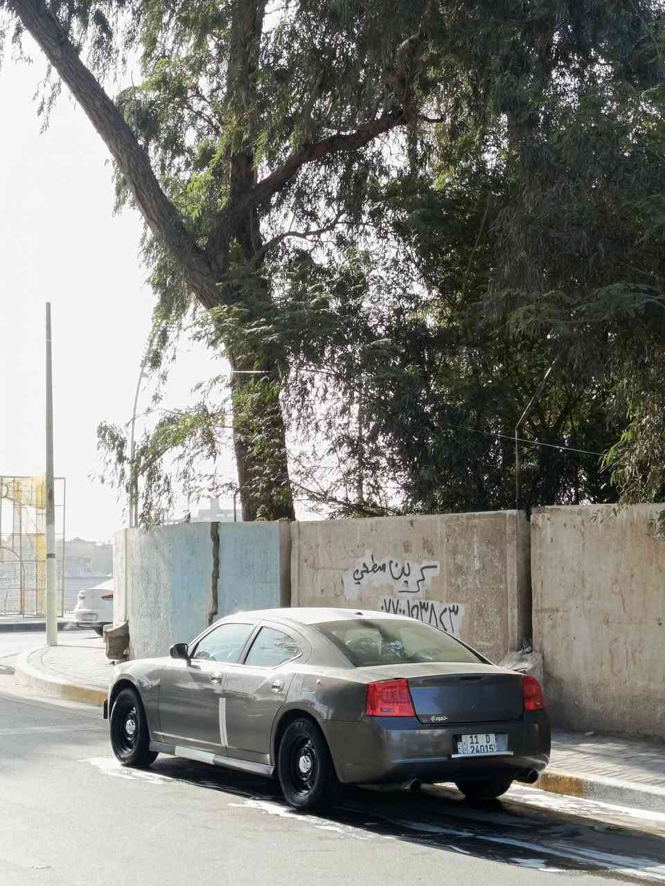 جارجر ٢٠٠٩ Abs اصل ٣٥٠٠ قطعتين تبريد كشن كهربائي رقم بغداد تحويل ثاني يوم تخم تاير تخم ويل بوليسي تدفئة تبريد كهربائيات كلها شغالة  صدرها حلو مصبوغة حزام للجمالية فقط ماشية 240 الف  سعرها ٩٠ وبيها مجال وترهم مراوس *********** مكان ديالى الخالص
