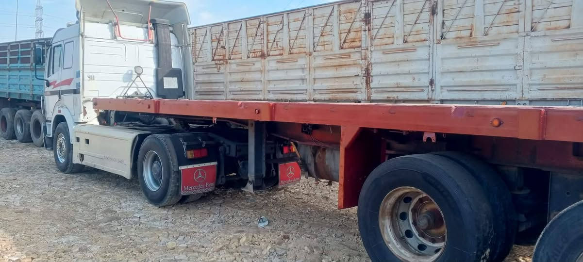 عربانه اربع دناكير مال دوله بلوم 
***********
