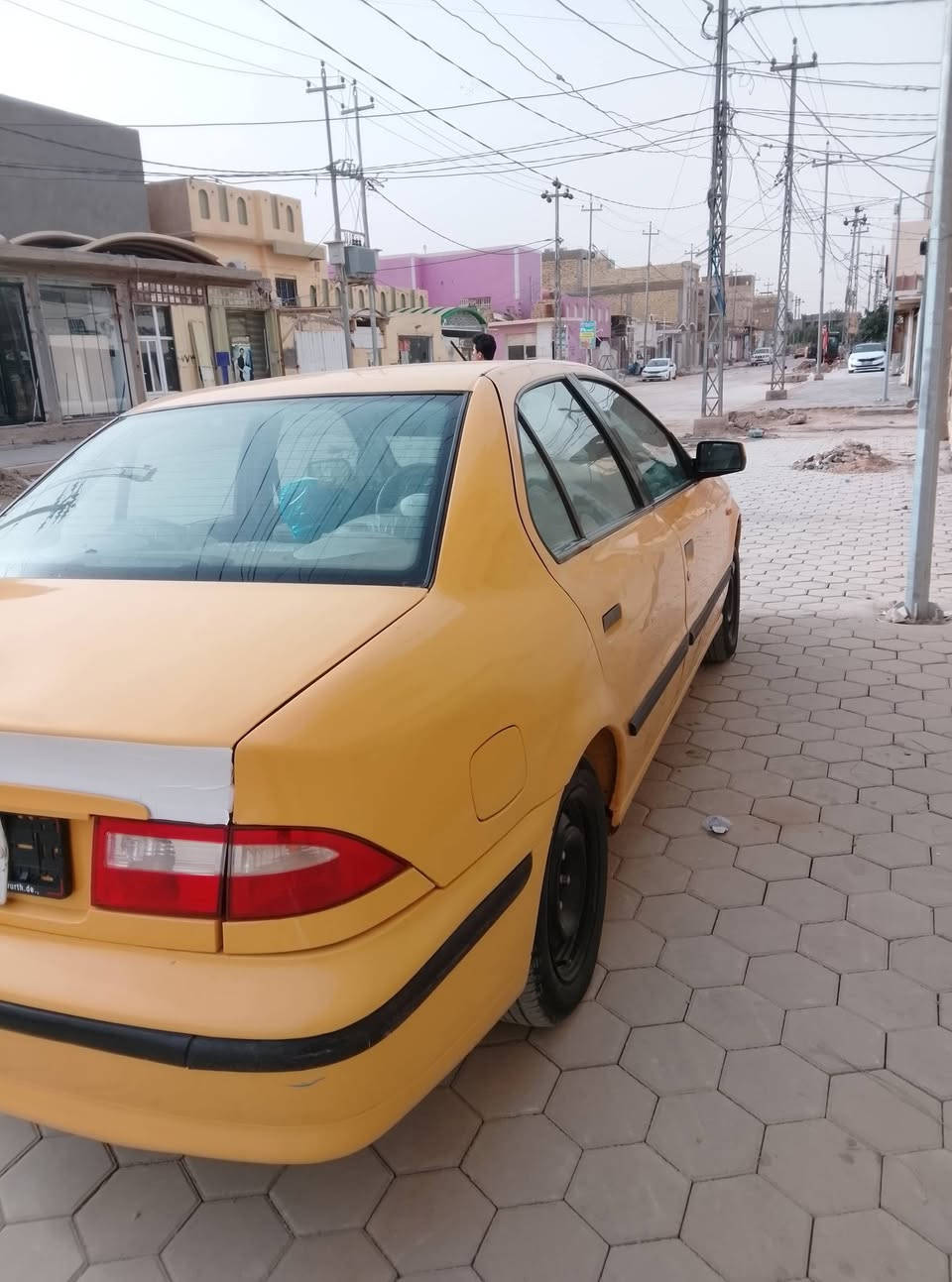 السلام عليكم 
شباب هاي السياره للبيع موديل 2010
محدثه كرستال بيها ضربه من وره ومعمره وضربتها مو قويه كلش خفيفه والسياره حلوه وكاعده مكينتها وكيرها عله الشرط كلش حلوات تخم تاير جواها سعرها ب28 
وهاذه رقمي ***********
