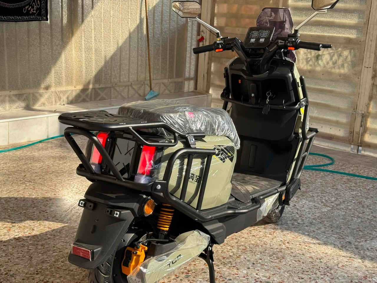 السلام عليكم
دراجة صاعقة شحن للبيع 

Vip 2027 

الدراجه جديده صار يومين من ماخذه 

 السعر مليون و 450 

📍بغداد شارع فلسطين 

***********
