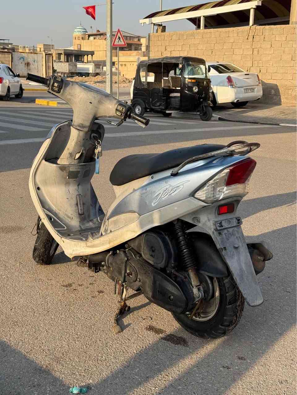 سلام عليكم
ماكس قجمه لون سمائي
دراجه كفاله عامه أي نقص ما بيها بوشه بلاد نقص برغي ما بيها جيب مصلح وافحص وين ما يعجبك تفحص ؟
دراجه ختم واحد وي المحرك من الطول للطول 
كلشي شغال بيها سلف وهندر نكرة سلف الدراجه 
رقمي : ***********
المو شراي لا يكسر بالدراجه محتاز واريد أبيعها الله شاهد دراجه مال جناي ما أتعبك جاهزه من كلشي وانه خادم 
السعر 750 وبيها مجال قليل للشراي حك الجيه 🤍 البصرة, العراق
