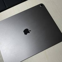 ايباد Air 13-inch m3 جهاز مكفول كفاله عامه زلغ مابي  غراضه كلها كامله ...