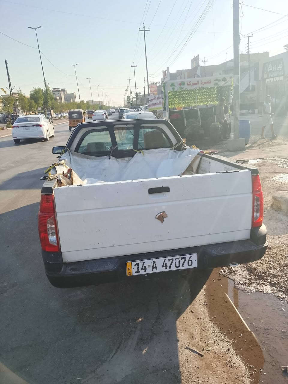 سلام عليكم بيكم سمند موديل ٢٠١٧
بدون ضربه بدون صبغ سياره نضيفه وجاهزه تبريد كهربائيات مفوله كبل للشارع 
سعر ٤٠وبيها مجال تحويل ثاني يوم رقم نكليزي
***********
