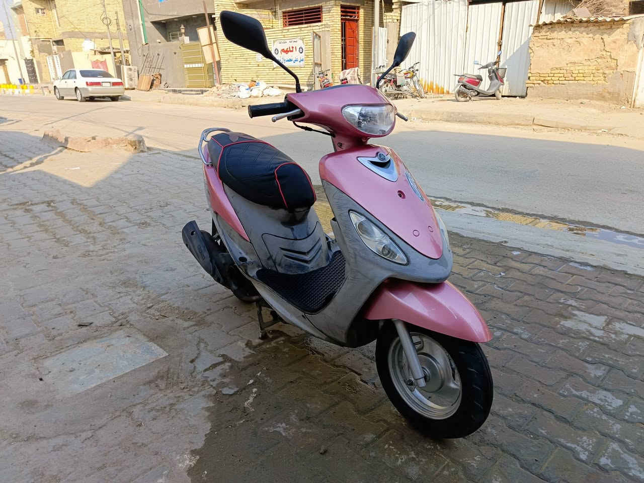 ماكس منغولي موديل 2007 من معرض الحمداني 

دراجه لوك جديده بالباكيت تاخذها ما تذب ربع عليها  مكينه ستندر ياباني ضمانها موجود بالوصل مكفوله من كلشي من فتح من لعب 
 
الدراجه بلاديه من الطول للطول مختمه ختم واحد 
نوعيه الدهن الي اديرلها امزويل فئه السكوتلر معروف 

العنوان كربلاء حي الحر 
الرقم موجود خط واتساب ***********
السعر . 725 وبيها مجال حك جيتك
