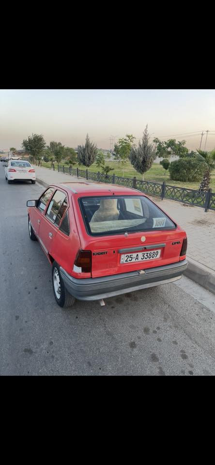 السلام عليكم
سعر 28 و بي مجال 
سيارة للبيع كاديت 
جاهزه من كل نواحي 
بي كوبون بنزين 
موديل 1991
سنويه جديد لحد 2029
مشروع وطني
محرك 1.6
كير عادي
تدفيه شغال 
كهربياته عل بلاد 
صدر جديد 
تيرات جديد 
رقم كركوك
شرطة تحويل 
محرك كير شرط 
واستفسار اكثر 
خابر صاحب السيارة ***********
مكان سياره كركوك
