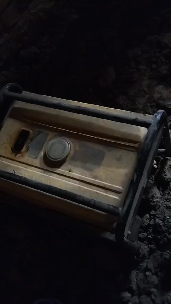 سلام عليكم مولدة للبيع شغالة سعر 75 الف مكاني حلة بظهر مستشفى تركي


**إذا كنت صاحب هذا الإعلان وتريد حذفه لأي سبب، رجاءا أرسل رسالة إلى الدعم الفني**