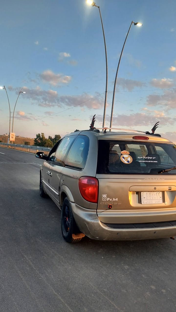 دوج كرفان
٢٠٠٥
كير محرك شرط 
طخم وره كدام نضيف 
تبريد عل سويج 
بدون ضرر صبغ حزام جماليه 
كهرباءيات شغاله 
قفل مركزي 
شاشا كامره 
توماتيك 
توشمه ارضيه كشنات كلو جديد 
منضومه غاز او بانزين  او كرت غاز بيها 
محرك ٣٣٠٠ المرغوب 
ليتات جدد مع بلجكتورات جدد ناصي زنون بلاجتورات زنون سياره مال جناي ٦٨


**إذا كنت صاحب هذا الإعلان وتريد حذفه لأي سبب، رجاءا أرسل رسالة إلى الدعم الفني**