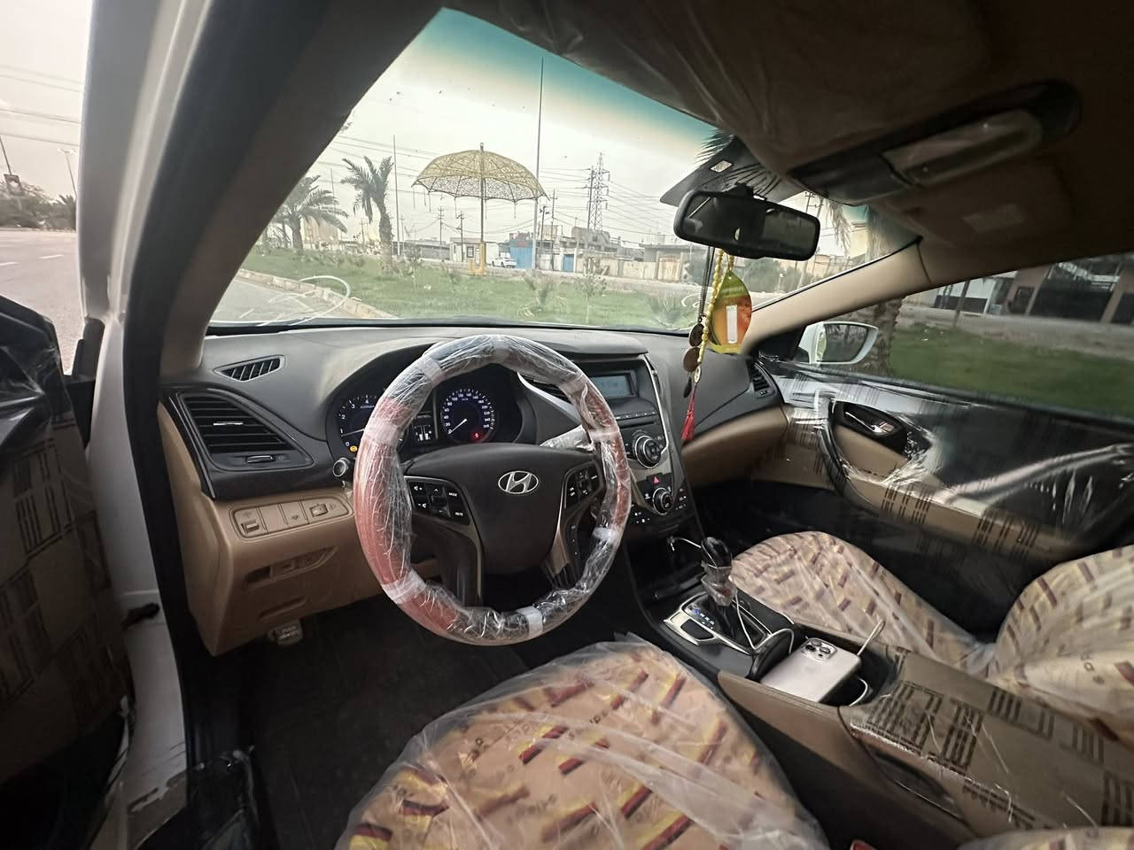 للبيع ازيرا  خليجي 2015

السيارة  كفاله عامه عده بارد

محرك 6سلنر 3000 شرط مامفتوح 

رقم اربيل الجديد وكالة بسمي سنوية 2027

تريد تحويل تريد وكالة 

- مواصفات السيارة

بردات خلفيه  وبردّه كهربائيه

- بصمة جنطة

- تحكم استيرن

- مانع انزلاق

- دواخل بيجي

- تبريد خلفي

- ويل اكروم

- لد امامي

- اشاير بل مري

- مري شفط

- مدخل AUX + USB

- تخم تاير

- وباقي المواصفات المعروفة

اخوان سيارة كلش حلوة وجديدة ومابيها نواقص وجاهزة للاخير من كير وتبريد وحدادية  بالكارتون ستوني مسويها  السياره مكينه وكير شرط جدد ومامفتوحات 

السعر 140


**إذا كنت صاحب هذا الإعلان وتريد حذفه لأي سبب، رجاءا أرسل رسالة إلى الدعم الفني**