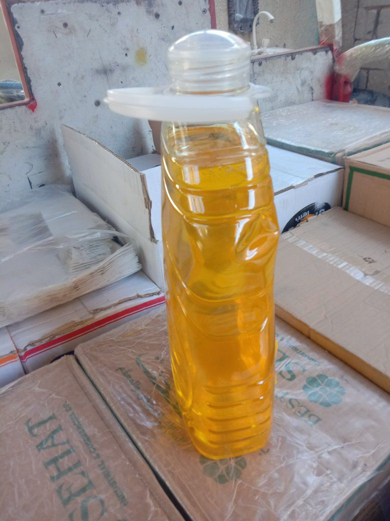 السلام عليكم
يتوفر منظفات 
قاصر صحت 4 لتر ب 2500
زاهي الرهيب يده ب 2500
فلاش هانا 1 لتر ب 1500
زاهي العملاق ب 2000
زاهي الماس ب 1000
قاصر صحت صغير ب 1000
ديتول ب 1000
صابون كلاص *3 ب 1000
صابون فل 4 ب 1000
يوجد خدمه توصيل مجاني للحجز ***********
