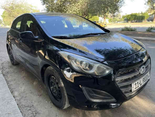 السلام عليكم 
النترا جي تي 2016
رقم بغداد
بيها كم قطعه صبغ ابيع حزام
بدون دواخل بدون لا شاصي ولا لغد
مكينه وكير خير من الله 
تخم تاير باتري جديد
السعر 80 مكاني بغداد الكاظمية
***********
