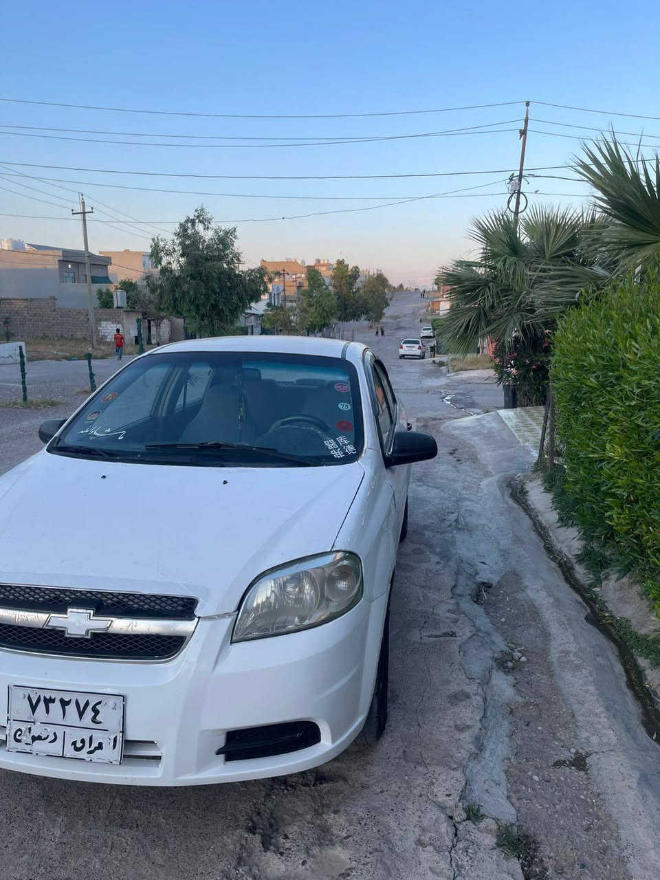 ئەڤیۆ مودێل 2009مەکینە گەورە سەیارەکە یەک پارچەو بستێکی سبوخە بێ ناوگرتن  گێرومەکینەو تەبرید  بەشەرتە سەیارەکە غازو بەنزینە سەنەوی بەسەرچووە تعویل وەکالە بەشەرتە 300هەزار غرامەی لەسەرە دوای مەعامەلە وەردەگریەوە سعری 54کەمێک مەعامەلە *********** أربيل, العراق
