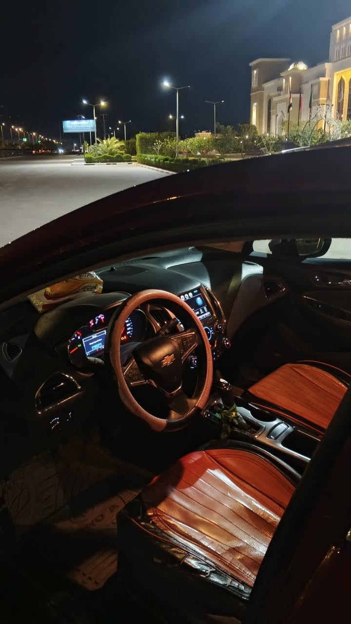 شوفر كروز مديل 2018 مواصفات LT فول واحد ع واحد رادار جانبي فتحه سقف صدر امامي خلفي جديد تحكم ستيرن مثبت سرعه شاشه كامره رقم كربلاء شاشه اعطال حادث بابين جهت السايق بصمه اربع ابواب مع بصه عدد2 لون ماروني كرزي بسمي السياره محرك 1400 تيربو تشغيل عن بعد باتري جديد  دايرات جدد ماشيه 110km داخل مخمل كرسي كهرباء تدفئه تبريد السعر 118وبيه مجال مكاني كربلاء  الرقم ***********
