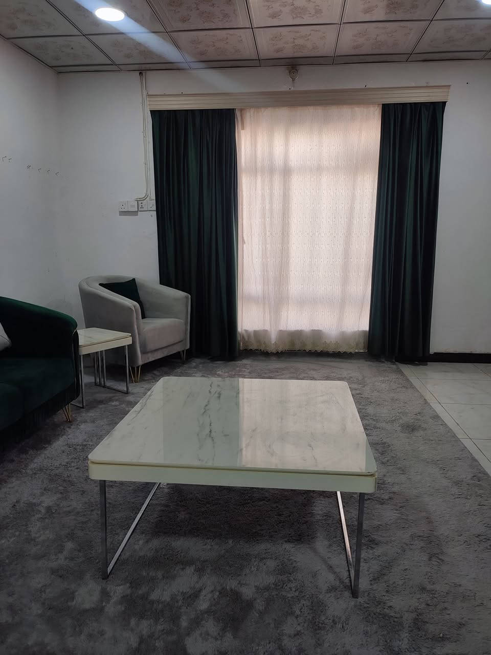 تخم نضيف جدا 10مقاعد  مع طبلات عدد 4 واحده كبيره وبرده نضيفه مع حاملات برده
سعر 775 بي مجال للشراي


**إذا كنت صاحب هذا الإعلان وتريد حذفه لأي سبب، رجاءا أرسل رسالة إلى الدعم الفني**