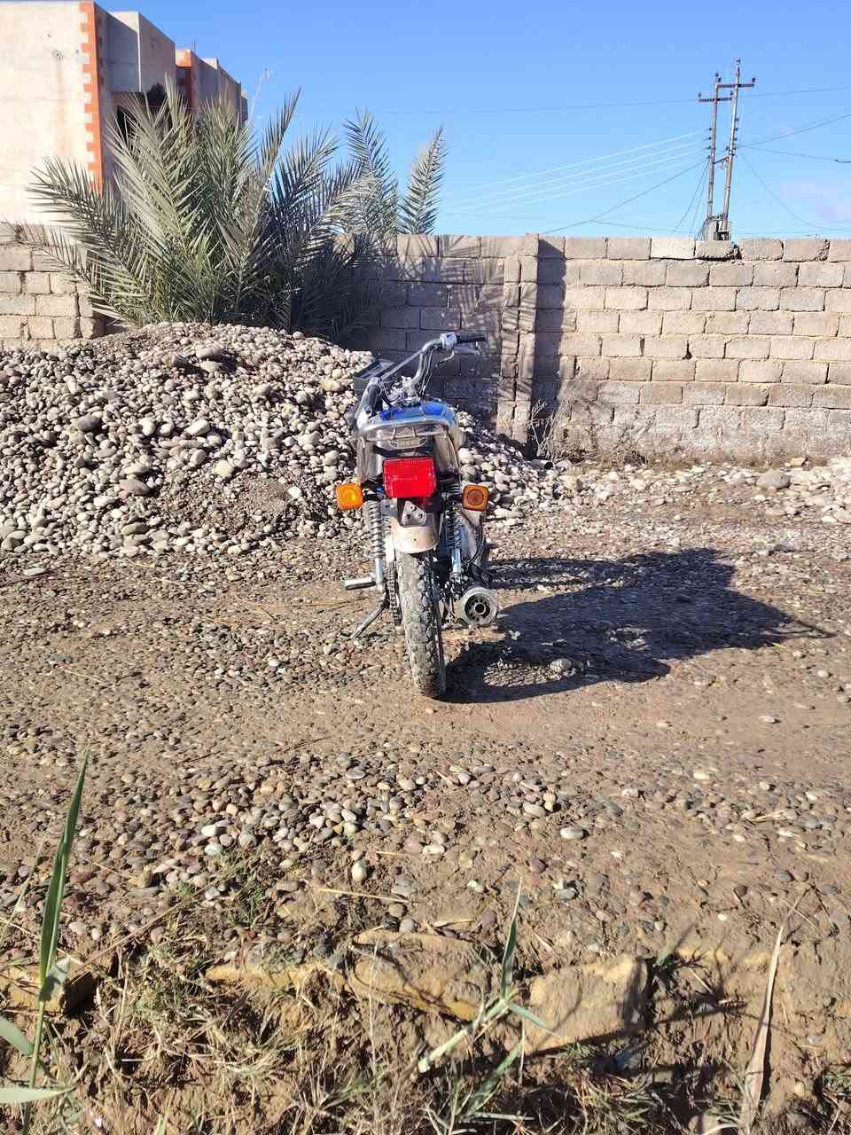 سلام وعليكم موجود ماطور تايكر عشرين شرط نضافه والكهربائات كله شقاله الماطور ما عايزه برغي وسعر 280وبيه مجال واتصال ***********
