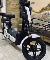 لبيع دراجه شحن حجم 14 الدراجه جديده كهربائيات كله شغاله اشاير سكن لايت...