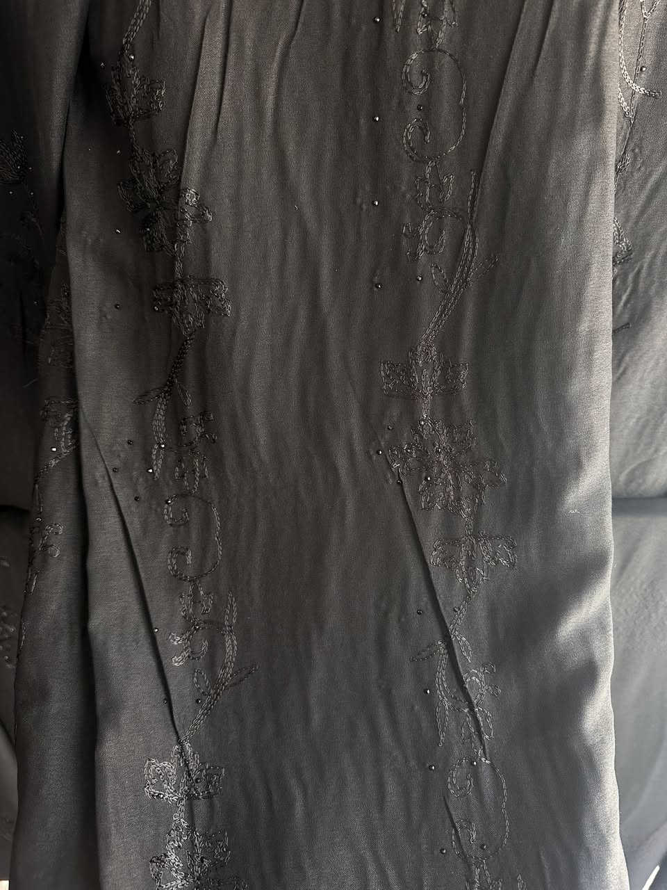 ياالله
كشمير مطرز 💙
اسود فحم🖤
سعر القطعه ٨ الف قطعتين ١٥ الف 
تقاطع شارع العقارات والتمايمه قرب افران الصمون🖤


**إذا كنت صاحب هذا الإعلان وتريد حذفه لأي سبب، رجاءا أرسل رسالة إلى الدعم الفني**