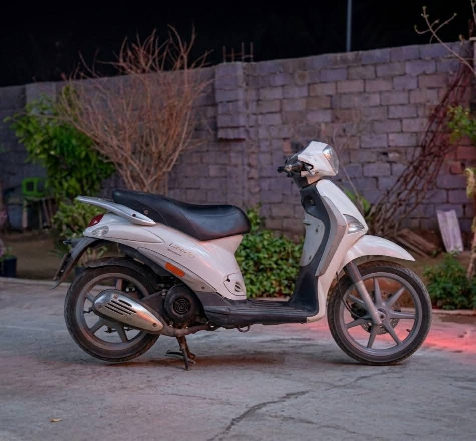 السلام عليكم دراجه بياجو ليبيرتي دراجه ايطاليه محرك 150cc سرعه 140 دراجه نكره سلف شغل واطلع للبيع او مراوس حسب القناعه شعدك نزل مكاني بابل حله


**إذا كنت صاحب هذا الإعلان وتريد حذفه لأي سبب، رجاءا أرسل رسالة إلى الدعم الفني**