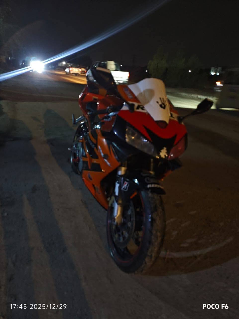 RR600موديل 2006 اوراق اصولي مدفوع كمركه  وماشين بمعاملت المروب باقي عل هزه  مكانه بابل ابو غرق الدراجه ما بيه كل نقص
اي استفسار ***********
