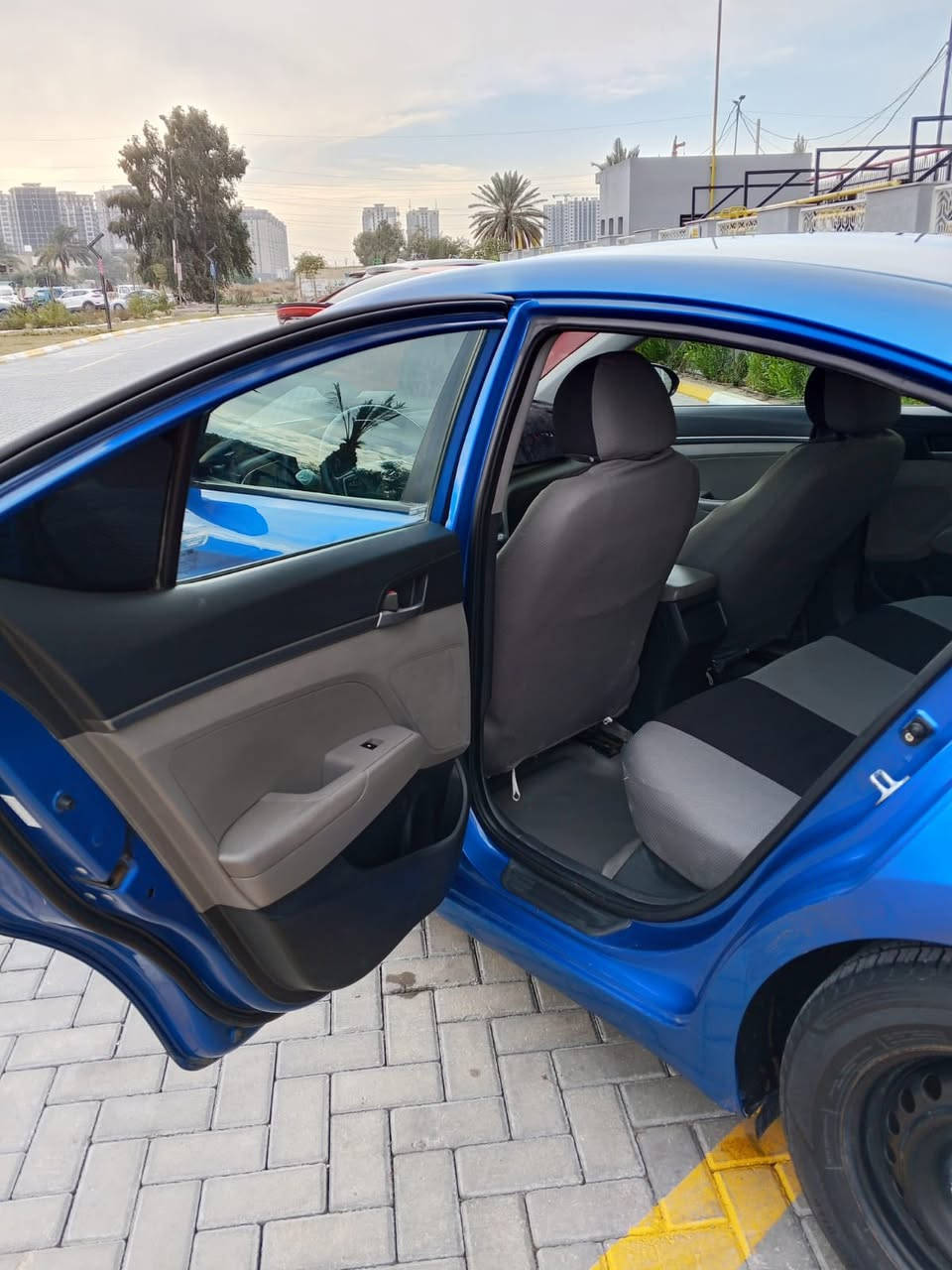 سلام عليكم 
هونداي النترا 
موديل 2017
رقم اربيل دولي سنويه وهزه جدد
محرك 2000 دوش
كير اي تي
تخم تاير وصدر جديد
بيه شكم مكان صبغ
حلوه سياره بدون اي نقص
سعر 118 وبيه مجال المكان بغداد العامرية 

‭0772 582 4139‬
