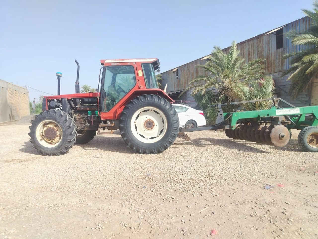 سلام عليكم للبيع فيات موديل91مكينه جاهزه مكفوله وراه فدان حجم 120سعر 30وبيه مجال اي استفسار اتصل وبيك خير وتدلل***********
