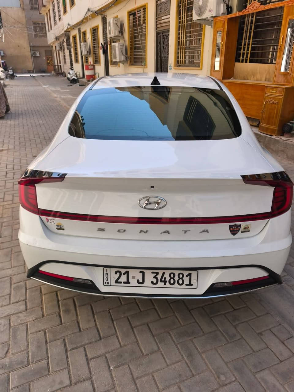 بسم الله الرحمن الرحيم

السلام عليكم ورحمة الله وبركاته

🚘 هيونداي سوناتا للبيع

✨ سيارة نظيفة جدًا ومعتنى بها، استخدام شخصي، وماشية 55 ألف ميل فقط.

المواصفات:
✔️ محرك 2500 GDI قوي واقتصادي.
✔️ كلين تايتل.
✔️ بدون حادث أو غرق.
✔️ يوجد بارد فقط في الجاملغ الخلفي.
✔️ المحرك، الجير، والشاصي بحالة ممتازة.
✔️ السيارة جاهزة للاستخدام ولا تحتاج أي مصروف، والفحص خير دليل.

🆔 رقم الشاصي (VIN):
5NPEG4JA6NH144047

💰 السعر: 165، ويوجد مجال بسيط.

📞 للاستفسار والاتصال:
***********
مكان كربلاء

🌹 البيع للجاد، والله يرزق البائع والمشتري.
