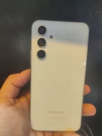 سامسونج A54 • ذاكرة ٢٥٦ • شاشة فيها خط